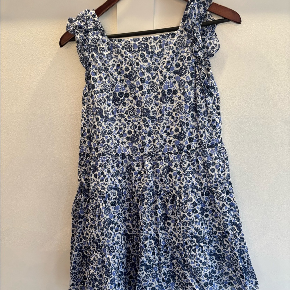 Vineyard Vines Navy Floral Blouse - size L - in excellent condition